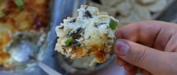 Hot Spinach & Artichoke Dip